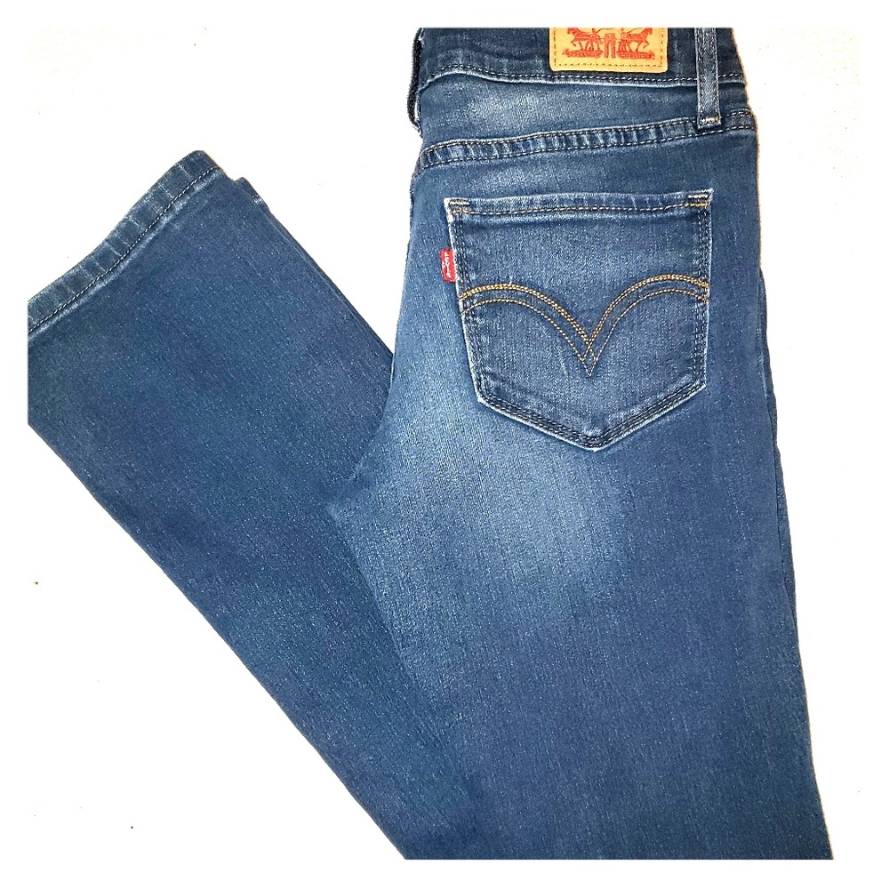 Levi's